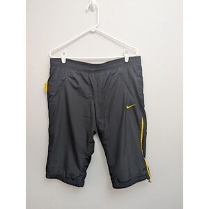 E3 Nike Womens M (8-10) Capri Fitdry  Cropped Shorts Black Zip Pockets
